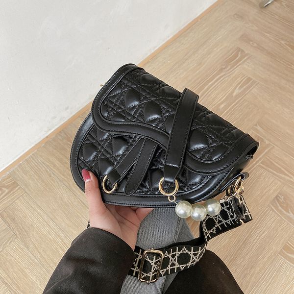 outlet online 70% off sale textured women's bag 2021 new leather portable lingge single shoulder messenger saddle armpit
outlet online 70% off sale textured women's bag 2021 new leather portable lingge single shoulder messenger saddle armpit