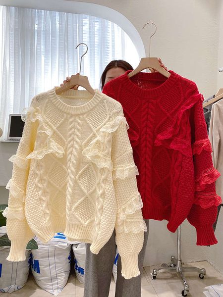 lace stitching women's pullover autumn and winter korean loose student short twist sweater, White;black
lace stitching women's pullover autumn and winter korean loose student short twist sweater, White;black