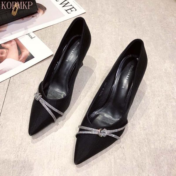 dress shoes temperament narrow band of rhinestones french high heels fairy style fashion pointed toe womens pumps elegant party, Black
dress shoes temperament narrow band of rhinestones french high heels fairy style fashion pointed toe womens pumps elegant party, Black