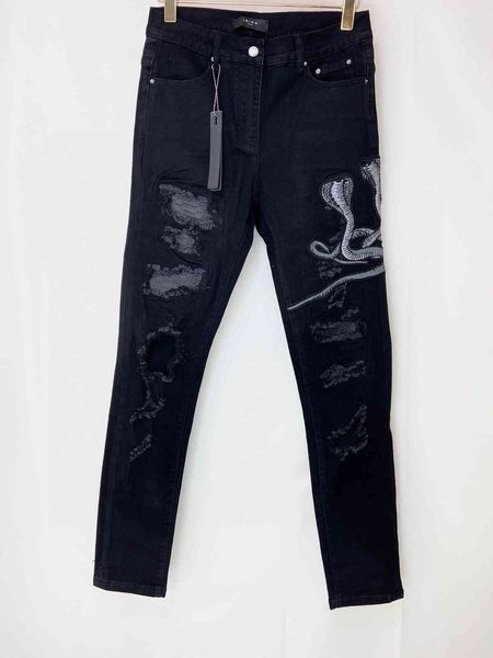 chaopai am style 19ss cobra embroidered python real cowhide hole slim fitting jeans, Blue
chaopai am style 19ss cobra embroidered python real cowhide hole slim fitting jeans, Blue