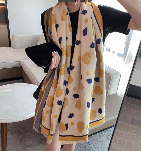 fruit pumpkin imitation cashmere female and new warm thickened leisure student double-sided shawl scarf live broadcast, Blue;gray
fruit pumpkin imitation cashmere female and new warm thickened leisure student double-sided shawl scarf live broadcast, Blue;gray