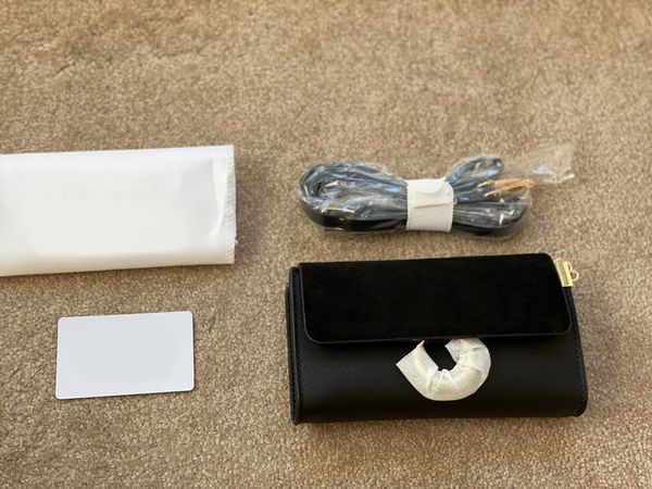 2022 cross body design faye bag casual women single shoulder bags oblique chain small square handbags
2022 cross body design faye bag casual women single shoulder bags oblique chain small square handbags