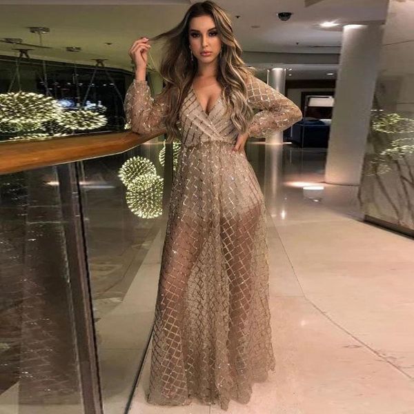 casual dresses banquet long-sleeved temperament v-neck backless sequin dress long skirt women 2021 autumn and winter women's, Black;gray
casual dresses banquet long-sleeved temperament v-neck backless sequin dress long skirt women 2021 autumn and winter women's, Black;gray