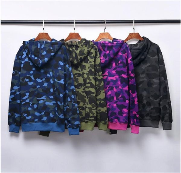 2021 european and american bodyguard fashion brand camouflage round collar bodyguard shark five bar joint name pullover coat hat, Black
2021 european and american bodyguard fashion brand camouflage round collar bodyguard shark five bar joint name pullover coat hat, Black