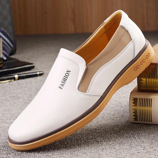 2020 new low-top white men's business casual leather shoes men's shoes set foot lazy shoes tide one generation
2020 new low-top white men's business casual leather shoes men's shoes set foot lazy shoes tide one generation