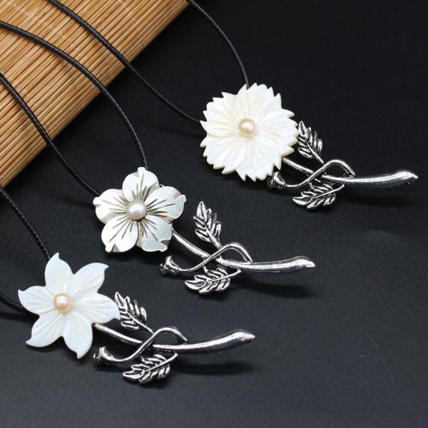 pendant necklaces natural shell flower 30x70mm necklace fashion pearl brooch for jewelry party gift length 55+5cm, Silver
pendant necklaces natural shell flower 30x70mm necklace fashion pearl brooch for jewelry party gift length 55+5cm, Silver
