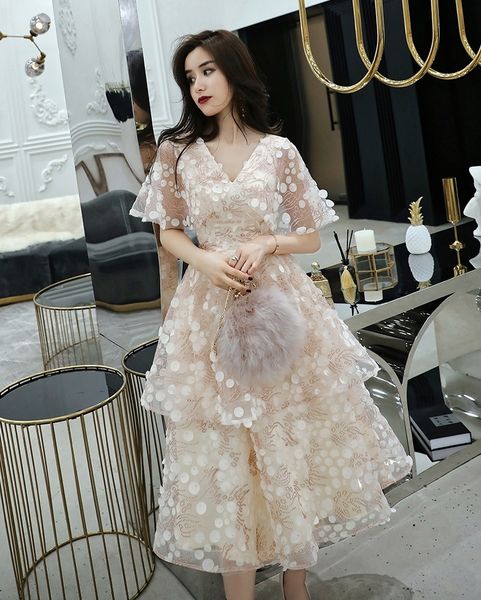 designer 2021 new short lace prom es vestidos de festa elegant pattern illusion evening party 95xm, White;pink
designer 2021 new short lace prom es vestidos de festa elegant pattern illusion evening party 95xm, White;pink