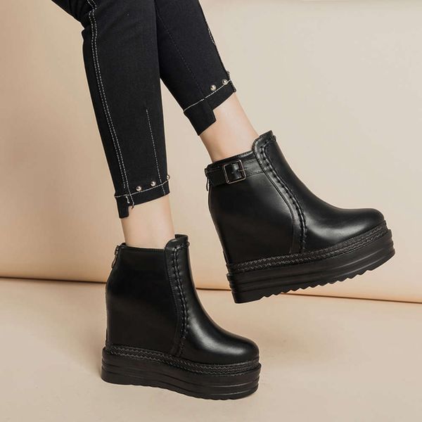 designer toe autumn and winter 2019 slope new short thick women's round head bare super high heel martin boots, model 181-6, White;red
designer toe autumn and winter 2019 slope new short thick women's round head bare super high heel martin boots, model 181-6, White;red
