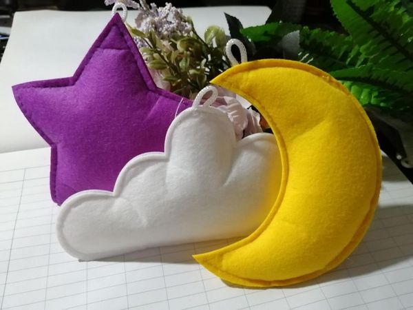 decorative objects & figurines star moon cloud garland dorm room 5pcs diy hanging wall beauty decor tent bed mat baby shower bunting ornamen
decorative objects & figurines star moon cloud garland dorm room 5pcs diy hanging wall beauty decor tent bed mat baby shower bunting ornamen