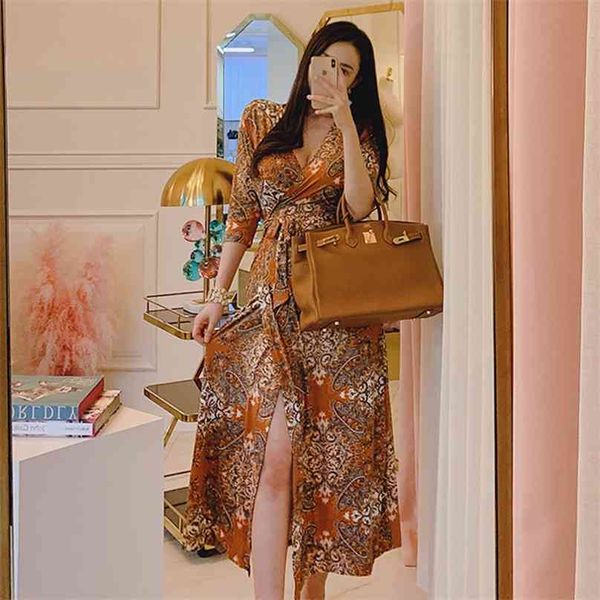 retro ladies long dress summer vintage elegant print short sleeve v neck polyester sundress ladies bohemia 210602, Black;gray
retro ladies long dress summer vintage elegant print short sleeve v neck polyester sundress ladies bohemia 210602, Black;gray