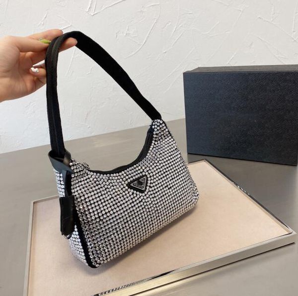 2021 womens bag bling rhinestone luxury axillary bag women letter glisten handbag purses cute crossbody bags ladies shoulder bags
2021 womens bag bling rhinestone luxury axillary bag women letter glisten handbag purses cute crossbody bags ladies shoulder bags