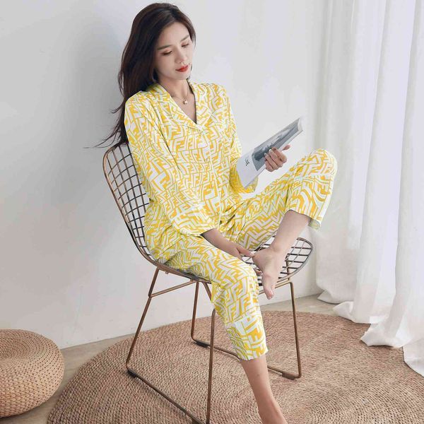 design clothing pajama girl 2022 new star moon jacquard suit imitation factory goods lapel ice silk clothes, White
design clothing pajama girl 2022 new star moon jacquard suit imitation factory goods lapel ice silk clothes, White