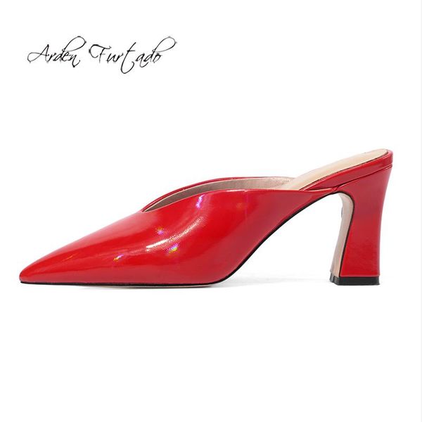 slippers arden furtado summer fashion trend women's shoes pointed toe chunky heels elegant pure color big size 43, Black
slippers arden furtado summer fashion trend women's shoes pointed toe chunky heels elegant pure color big size 43, Black