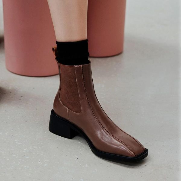 boots women style leather fashion short with in autumn winter 2021 splicing color matching casual black brown size 33-40
boots women style leather fashion short with in autumn winter 2021 splicing color matching casual black brown size 33-40