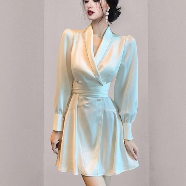 casual dresses temperament lady double breasted belted sashes dress women elegant beading lapel puff sleeve slim waist female 2021 autumn, Black;gray
casual dresses temperament lady double breasted belted sashes dress women elegant beading lapel puff sleeve slim waist female 2021 autumn, Black;gray