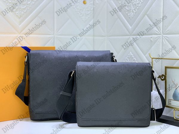 mens district messenger bag mm pm designer sholder bags for men luxury leather cross body monogramme eclipse canvas-grey
mens district messenger bag mm pm designer sholder bags for men luxury leather cross body monogramme eclipse canvas-grey