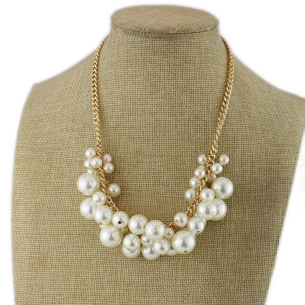 new white pearl necklace with fashionable girl collarbone chain, Golden;silver
new white pearl necklace with fashionable girl collarbone chain, Golden;silver