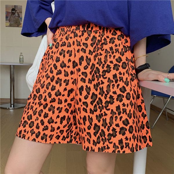 2021 chic trendy print waist straight wide legs shorts summer women set fashion t shirt long oeqo, White;black
2021 chic trendy print waist straight wide legs shorts summer women set fashion t shirt long oeqo, White;black