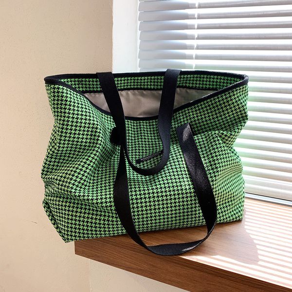 autumn and winter new fashion versatile plaid canvas backpack large capacity shopping mommy tot bag
autumn and winter new fashion versatile plaid canvas backpack large capacity shopping mommy tot bag