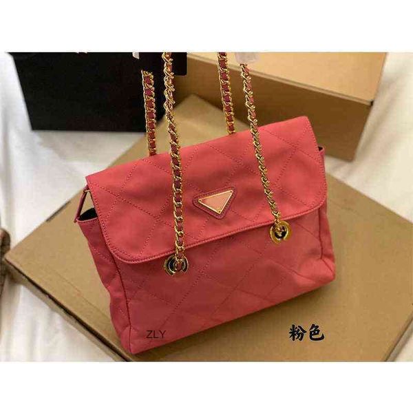 park tower vintag nylon chain parachute women's bag series version large capacity simple shoulder bag zly bags
park tower vintag nylon chain parachute women's bag series version large capacity simple shoulder bag zly bags