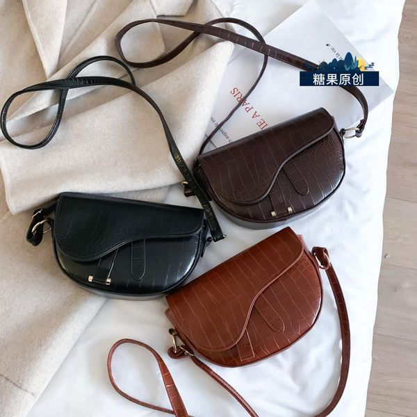 evening bags advanced feeling bag foreign style female -music of the tide wild oblique shoulder crocodile grain saddle #30
evening bags advanced feeling bag foreign style female -music of the tide wild oblique shoulder crocodile grain saddle #30