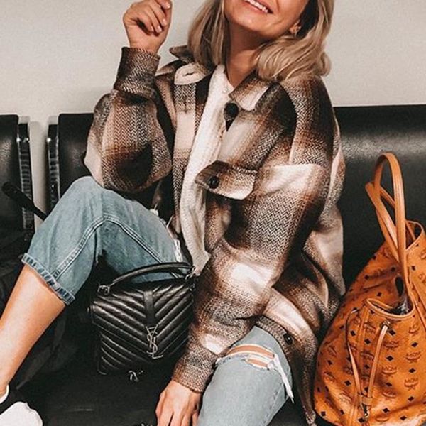 2021 new vintage vogue contrast colors patchwork plaid jacket women pockets lapel long sleeve coat casual girls streetwear s2jw, Black;brown
2021 new vintage vogue contrast colors patchwork plaid jacket women pockets lapel long sleeve coat casual girls streetwear s2jw, Black;brown