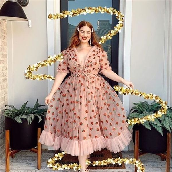 spring s-5xl v-neck strawberry pink mesh lace pleated belt girly style cute plus size high waist long dress 210309, Black;gray
spring s-5xl v-neck strawberry pink mesh lace pleated belt girly style cute plus size high waist long dress 210309, Black;gray