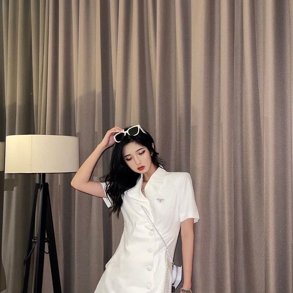 brand p's triangle 21 summer new yujie acetate suit collar single breasted asymmetric short sleeve dress, Black;gray
brand p's triangle 21 summer new yujie acetate suit collar single breasted asymmetric short sleeve dress, Black;gray