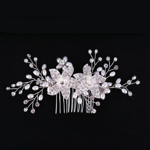 trendy silver color flower pearl bridal hair combs wedding hair accessories headpiece hair ornaments bride women qyljby
trendy silver color flower pearl bridal hair combs wedding hair accessories headpiece hair ornaments bride women qyljby
