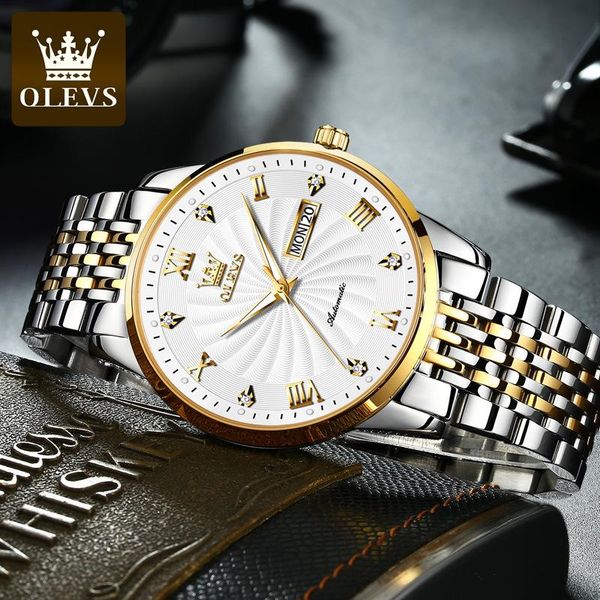 wristwatches automatic mechanical watch luminous diamond business men's waterproof men, Slivery;brown
wristwatches automatic mechanical watch luminous diamond business men's waterproof men, Slivery;brown