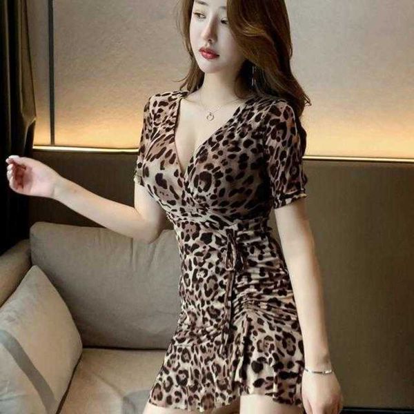 nightclub women's hong kong style leopard pattern fashionable cross irregular tight buttock short sleeve dress, Black;gray
nightclub women's hong kong style leopard pattern fashionable cross irregular tight buttock short sleeve dress, Black;gray