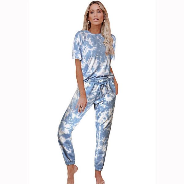 new 2021 plus size summer sets ladies casual print two piece suit short sleeve and pants sets female 2 piece fashion, Gray
new 2021 plus size summer sets ladies casual print two piece suit short sleeve and pants sets female 2 piece fashion, Gray