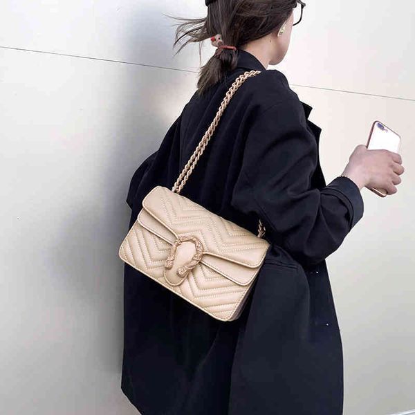 2022 latest models handbag wholesale spring and summer exotic chain women's korean leisure versatile one shoulder small square
2022 latest models handbag wholesale spring and summer exotic chain women's korean leisure versatile one shoulder small square