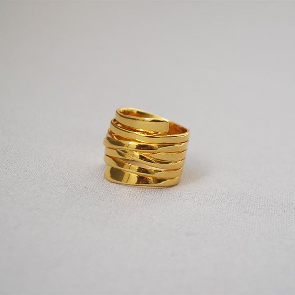 wedding rings trendsetter creative winding multi-layer line celi cold wind pure copper plated golden simple ring, Slivery;golden
wedding rings trendsetter creative winding multi-layer line celi cold wind pure copper plated golden simple ring, Slivery;golden