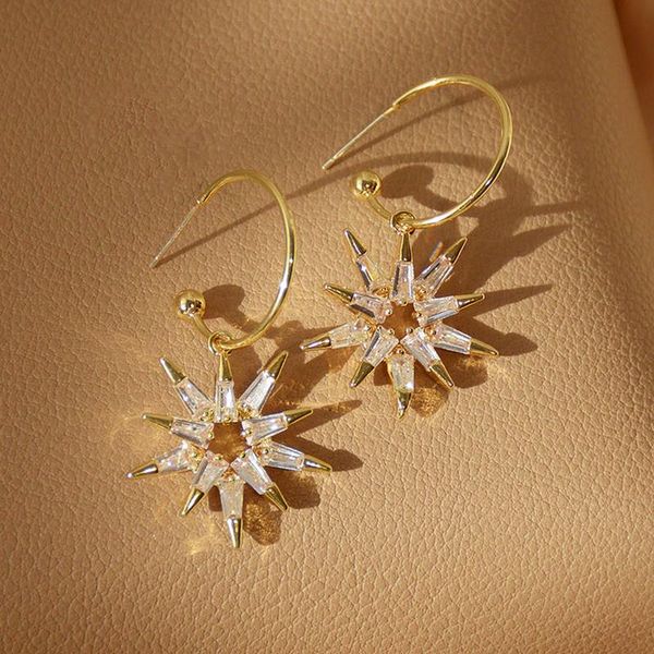 stud trendy noble exquisite sun flower earrings for women r creativity luxury jewelry s925 needle zircon, Golden;silver
stud trendy noble exquisite sun flower earrings for women r creativity luxury jewelry s925 needle zircon, Golden;silver