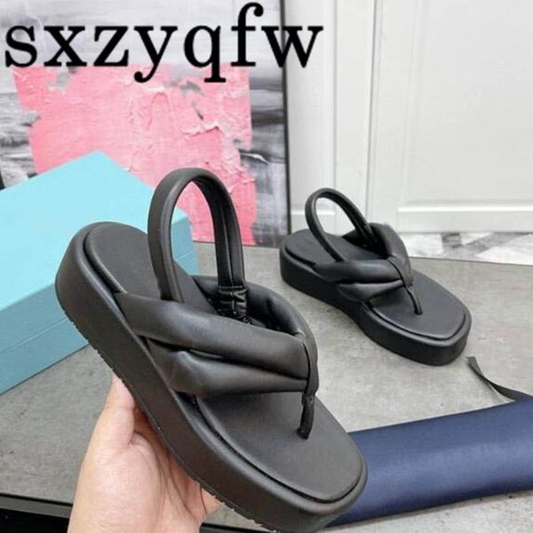 2021 summer gladiator women sandals platform thick sole slippers beach shoes woman casual open toe flip flops black white
2021 summer gladiator women sandals platform thick sole slippers beach shoes woman casual open toe flip flops black white