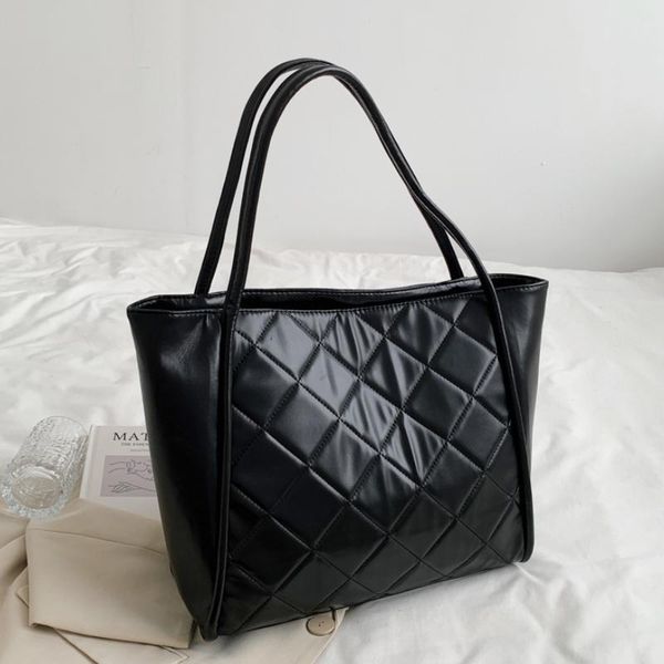 evening bags lattice high capacity pu leather shoulder for women 2021 elegant handbags female travel totes lady fashion
evening bags lattice high capacity pu leather shoulder for women 2021 elegant handbags female travel totes lady fashion