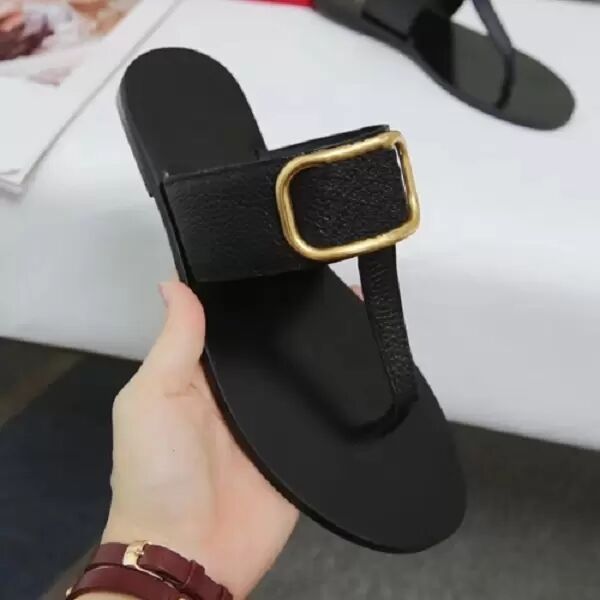 2022 slippers paris luxury designer very beautiful summer flat sandals beach ladies flip flops loafers printed leather solid 35-42 with box, Black
2022 slippers paris luxury designer very beautiful summer flat sandals beach ladies flip flops loafers printed leather solid 35-42 with box, Black