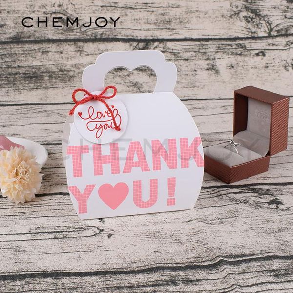 gift wrap thank you paper box with handle candy cookies treat cake party favor packaging boxes bags
gift wrap thank you paper box with handle candy cookies treat cake party favor packaging boxes bags