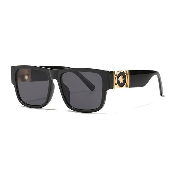 sunglasses 2021 classic retro male and female personality sun glasses, small rectangular with metal avatar decoration, White;black
sunglasses 2021 classic retro male and female personality sun glasses, small rectangular with metal avatar decoration, White;black
