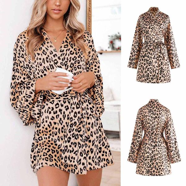 women's sleepwear summer kimono cardigan imitation silk womens robe cover up leopard printed satin silky nightgown, Black;red
women's sleepwear summer kimono cardigan imitation silk womens robe cover up leopard printed satin silky nightgown, Black;red