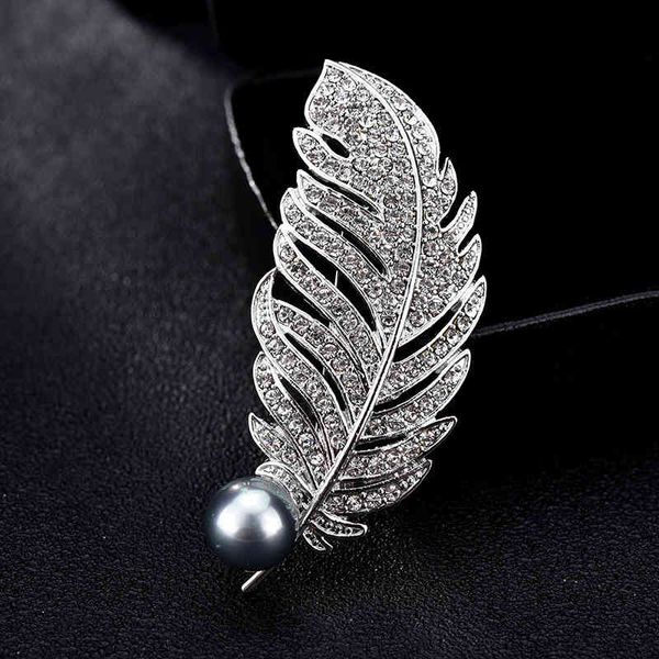 brooch fashion selling temperament crystal feather women's atmospheric suit simple clothing pin autumn and winter, Gray
brooch fashion selling temperament crystal feather women's atmospheric suit simple clothing pin autumn and winter, Gray