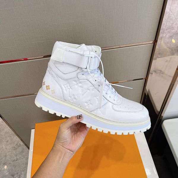 2021 new arrivals mens luxury designer fashionplatform shoes flat casual lady walking sneakers luminous fluorescent white b37, Black
2021 new arrivals mens luxury designer fashionplatform shoes flat casual lady walking sneakers luminous fluorescent white b37, Black