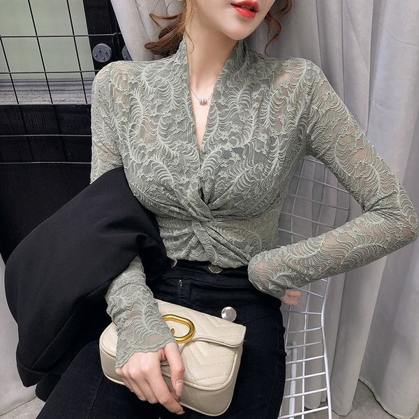 bodycon woman with cleavage in v enemy autumn harajuku kpop korean style women's clothing, White;black
bodycon woman with cleavage in v enemy autumn harajuku kpop korean style women's clothing, White;black