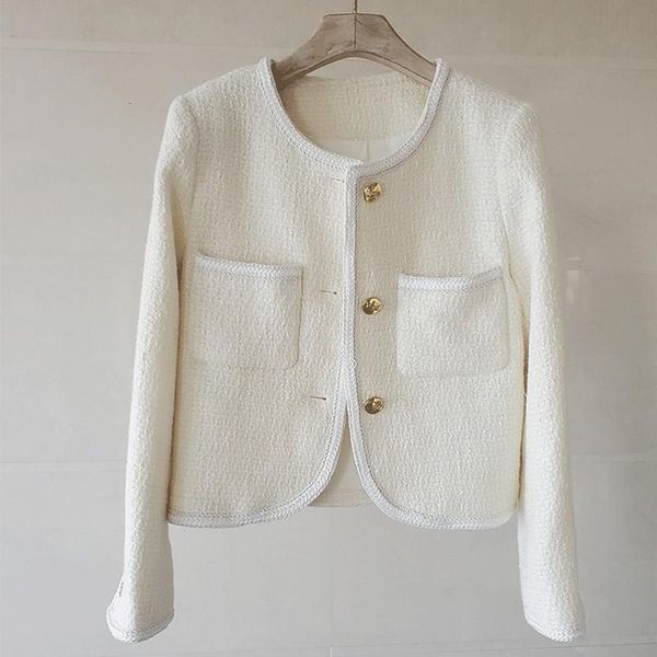 women's jackets runway fall winter white woolen tweed short jacket luxury sweet pocket gold button design coats female casacos, Black;brown
women's jackets runway fall winter white woolen tweed short jacket luxury sweet pocket gold button design coats female casacos, Black;brown