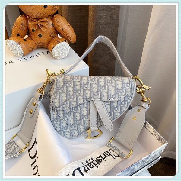 fashion saddle bags luxury handbags womens bag designer ladies shoulder handbag new style totes bag wholesale famous brands black
fashion saddle bags luxury handbags womens bag designer ladies shoulder handbag new style totes bag wholesale famous brands black