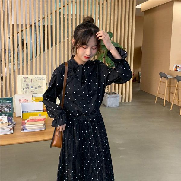 casual dresses 2021 spring and autumn women's chiffon dot dress bow v neck thin vintage women long sleeve jyl135, Black;gray
casual dresses 2021 spring and autumn women's chiffon dot dress bow v neck thin vintage women long sleeve jyl135, Black;gray