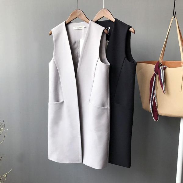 women's vests 2021 summer elegant office ladies vest sleeveless gray black waistcoat long suit women slim jacket pockets coat hk283, Black;white
women's vests 2021 summer elegant office ladies vest sleeveless gray black waistcoat long suit women slim jacket pockets coat hk283, Black;white