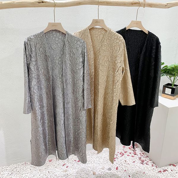 2021 autumn winter new pleated plus size women basic long trench coat temperament korean fashion aesthetic clothes jacket 1clq, Tan;black
2021 autumn winter new pleated plus size women basic long trench coat temperament korean fashion aesthetic clothes jacket 1clq, Tan;black