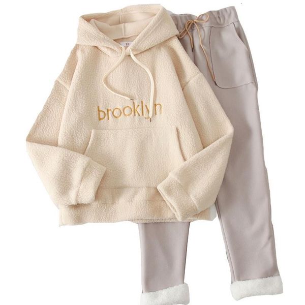 winter 2021 new woolen female suit plus velvet thickening loose korean lamb plush hoodie casual trousers women two-piece suit, Gray
winter 2021 new woolen female suit plus velvet thickening loose korean lamb plush hoodie casual trousers women two-piece suit, Gray